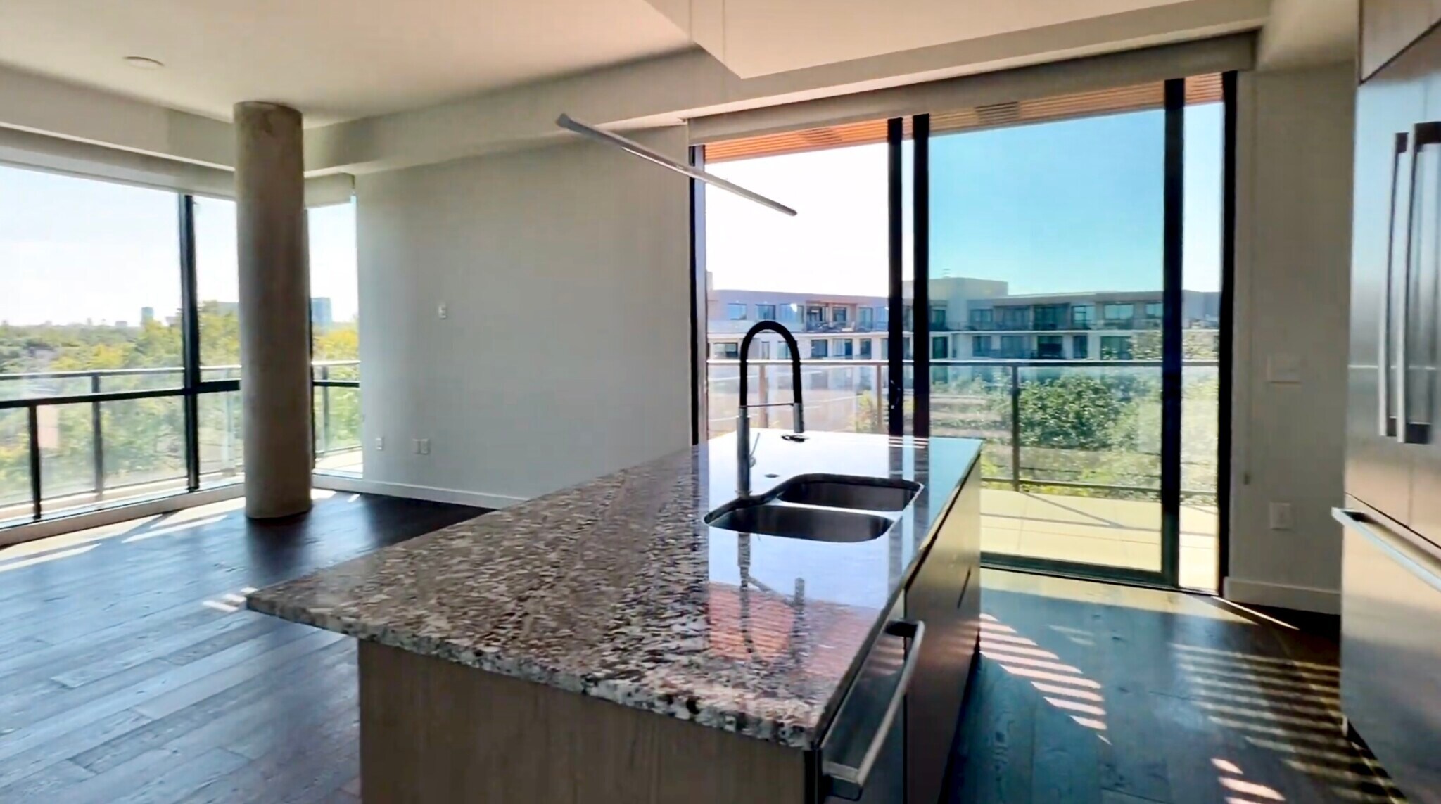 Building Photo - 4819 Skillman St