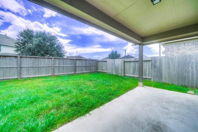 Building Photo - 2311 Bright Sunrise Trl