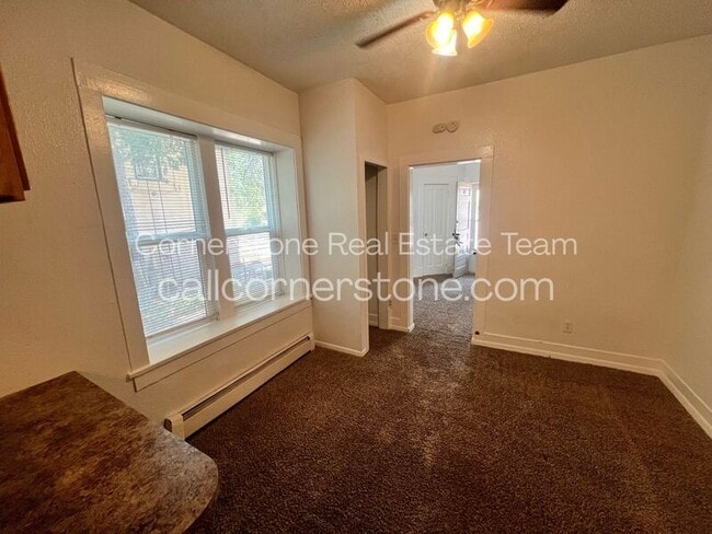 Building Photo - 326 E St Vrain St