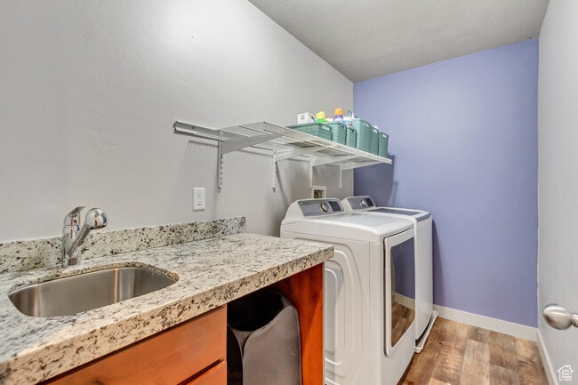 Building Photo - 14409 S Oakfield Way