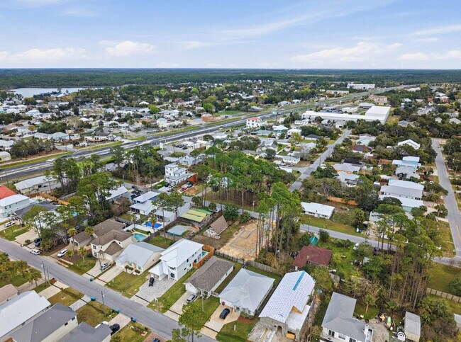 Building Photo - 304 Palm Beach Dr