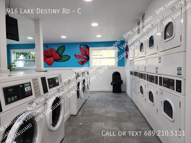 Building Photo - 916 Lake Destiny Rd