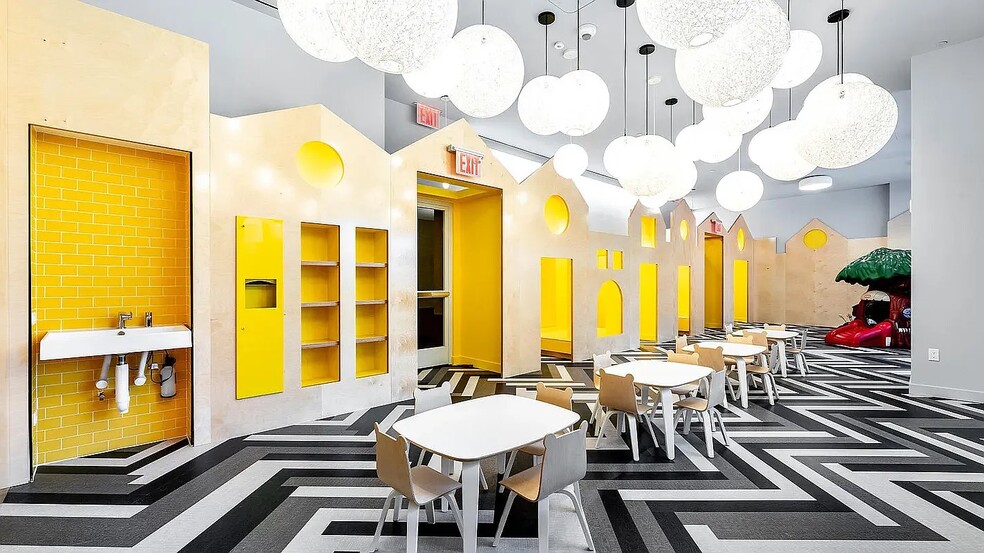 Building Photo - 5-09 48th Avenue