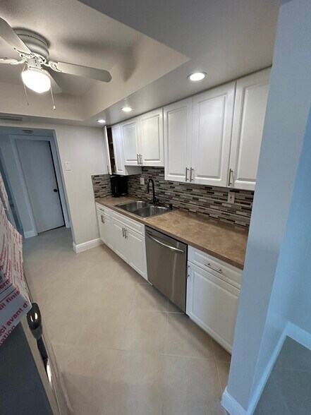 Building Photo - 11487 SW 109th Rd