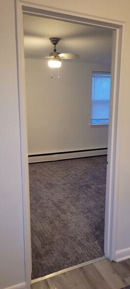 Building Photo - 7712 Watson St