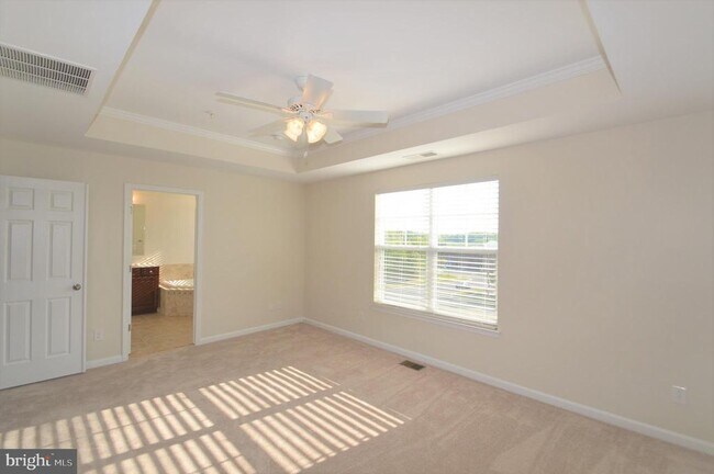 Building Photo - 24646 Jackalope Terrace