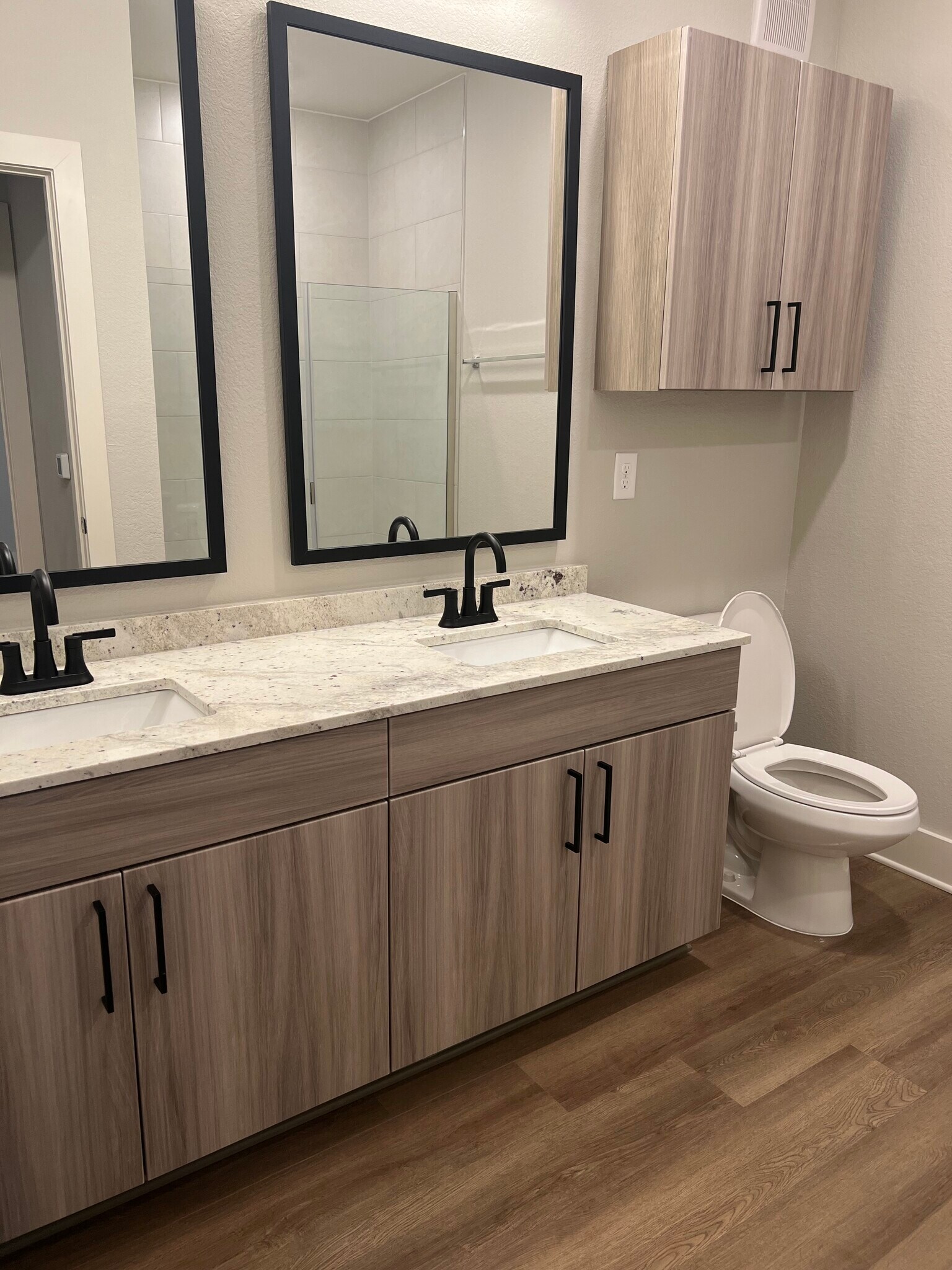 Building Photo - 2011 Honeycutt Dr