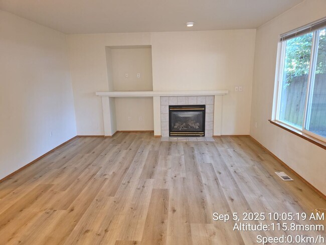Building Photo - Rental home - Lea Hill area, Two story - 3...