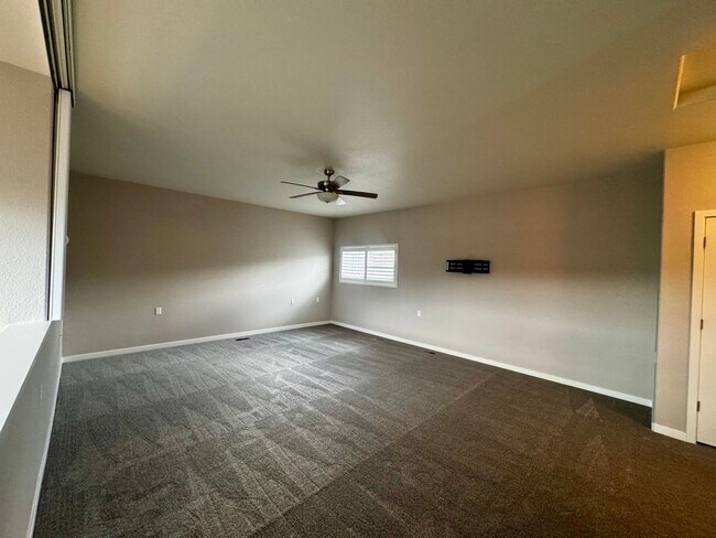 Building Photo - 2835 Elm Meadow View