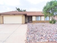 Building Photo - 3448 E Bluebird Dr