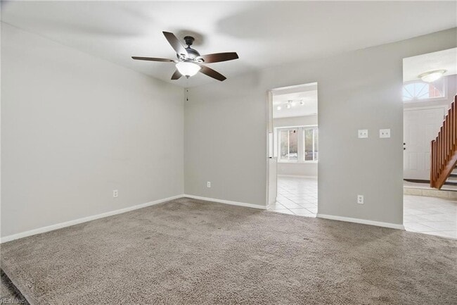 Building Photo - 710 Waters Dr