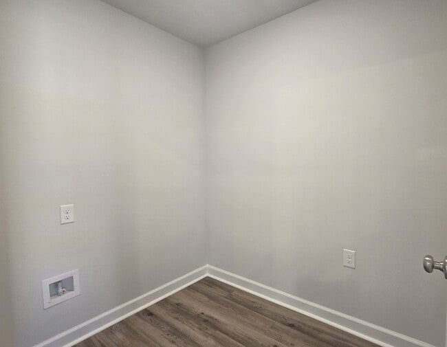 Building Photo - 8509 Bannock Cir
