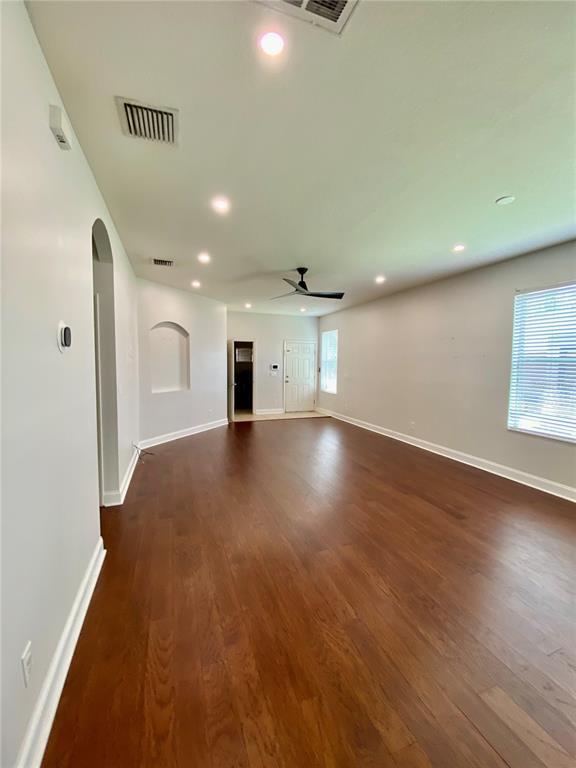 Building Photo - 17414 New Cross Cir