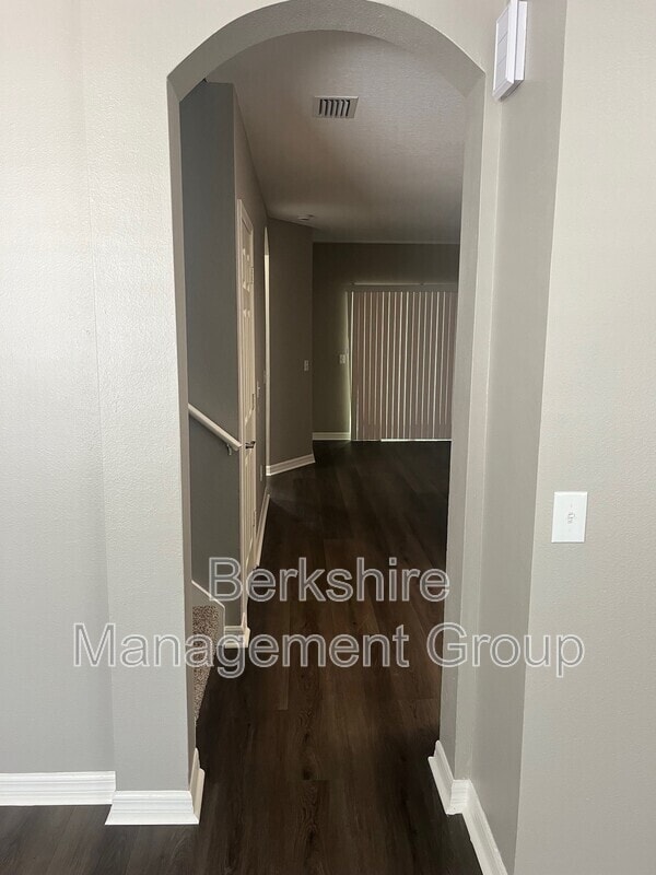 Building Photo - 4904 Cactus Needle Ln