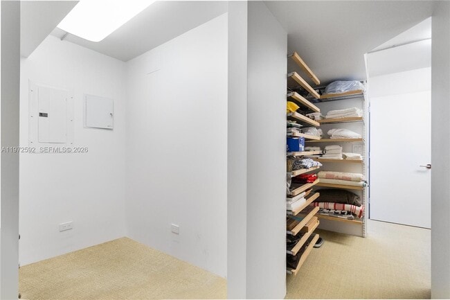 Building Photo - 555 NE 15th St