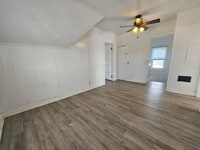 Building Photo - 415 12th St SE