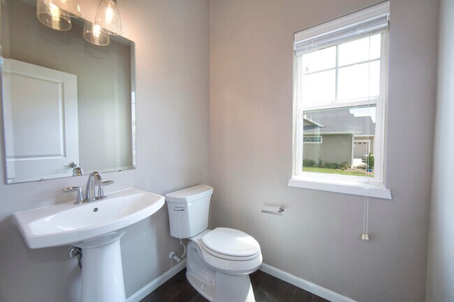 Building Photo - 7850 W Mourning Dove Ln