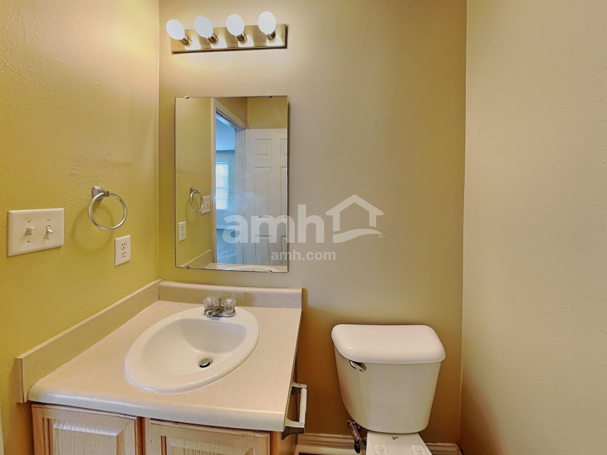 Building Photo - 6385 Matcumbe Way