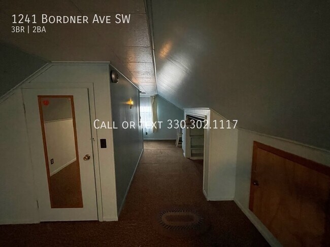 Building Photo - 1241 Bordner Ave SW