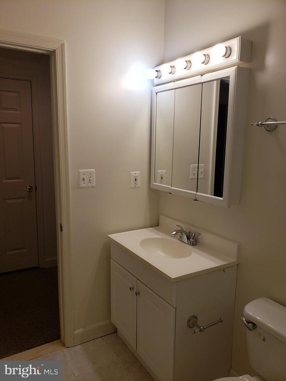 Building Photo - 9426 Silver Meteor Ct