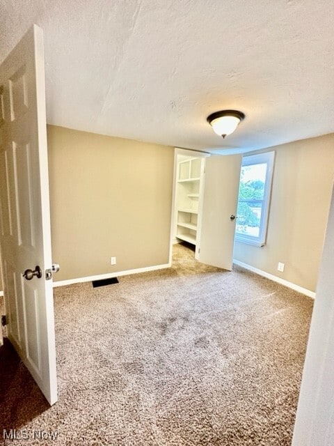 Building Photo - 422 W Smith Rd