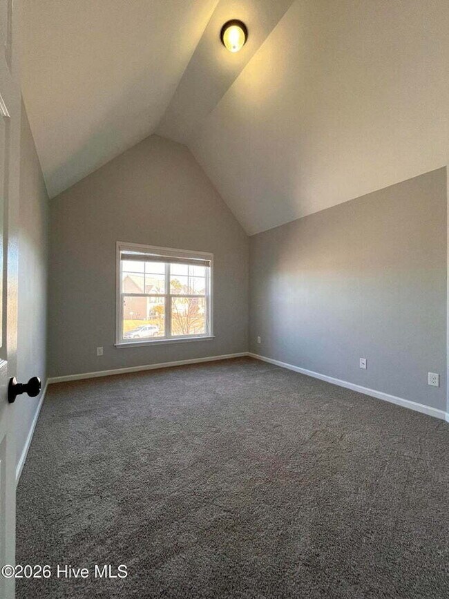 Building Photo - 121 Stone Gate