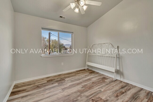 Building Photo - 279 Ailee Lane