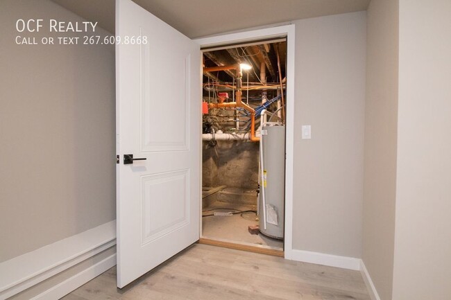 Building Photo - Two Bed Brewerytown Apartment