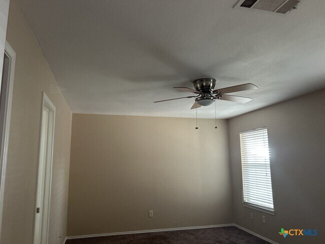 Building Photo - 4402 Breckenridge Dr