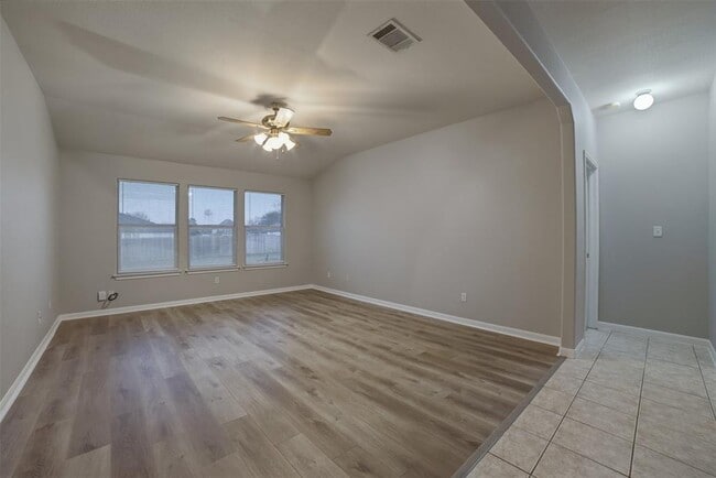 Building Photo - 3605 Winding Way