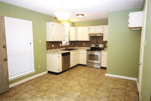Building Photo - 109 Australia Ct