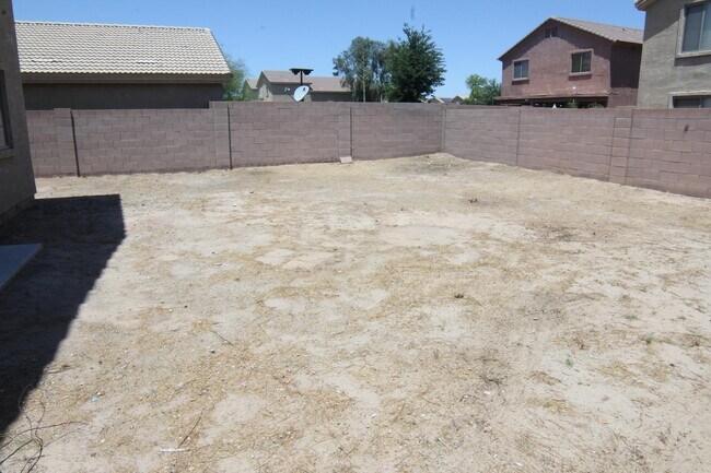 Building Photo - 12360 W Heatherbrae Dr