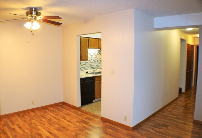 Building Photo - $1,125 | 2 Bedroom, 1.5 Bathroom 1st Floor Condo | No Pets | Sublease* | Available for August 1st...