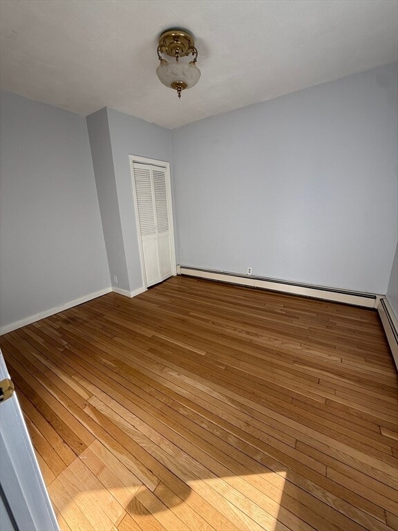 Building Photo - 11 Newton St