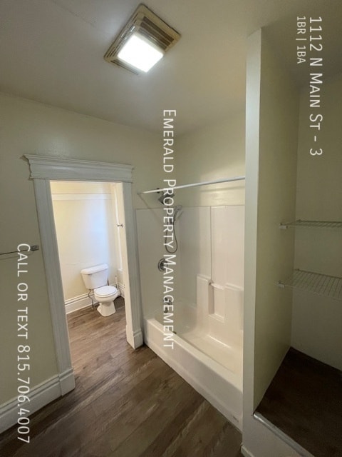 Building Photo - 1112 N Main St