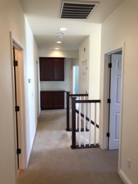 Building Photo - 3979 Clara Lee Ln