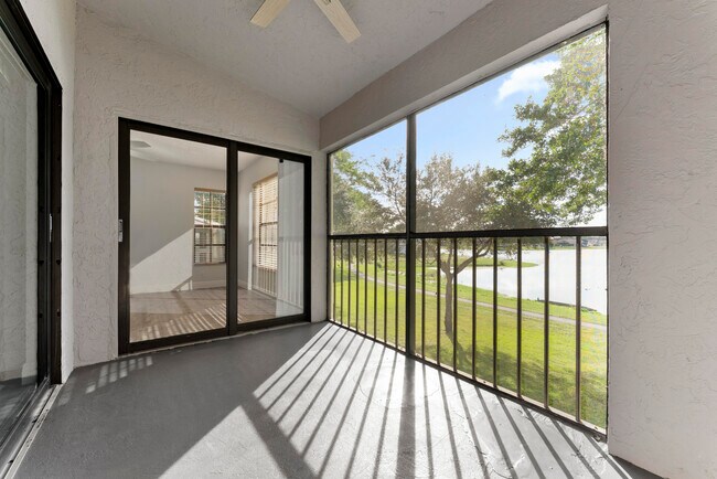 Building Photo - 2900 Olivewood Terrace