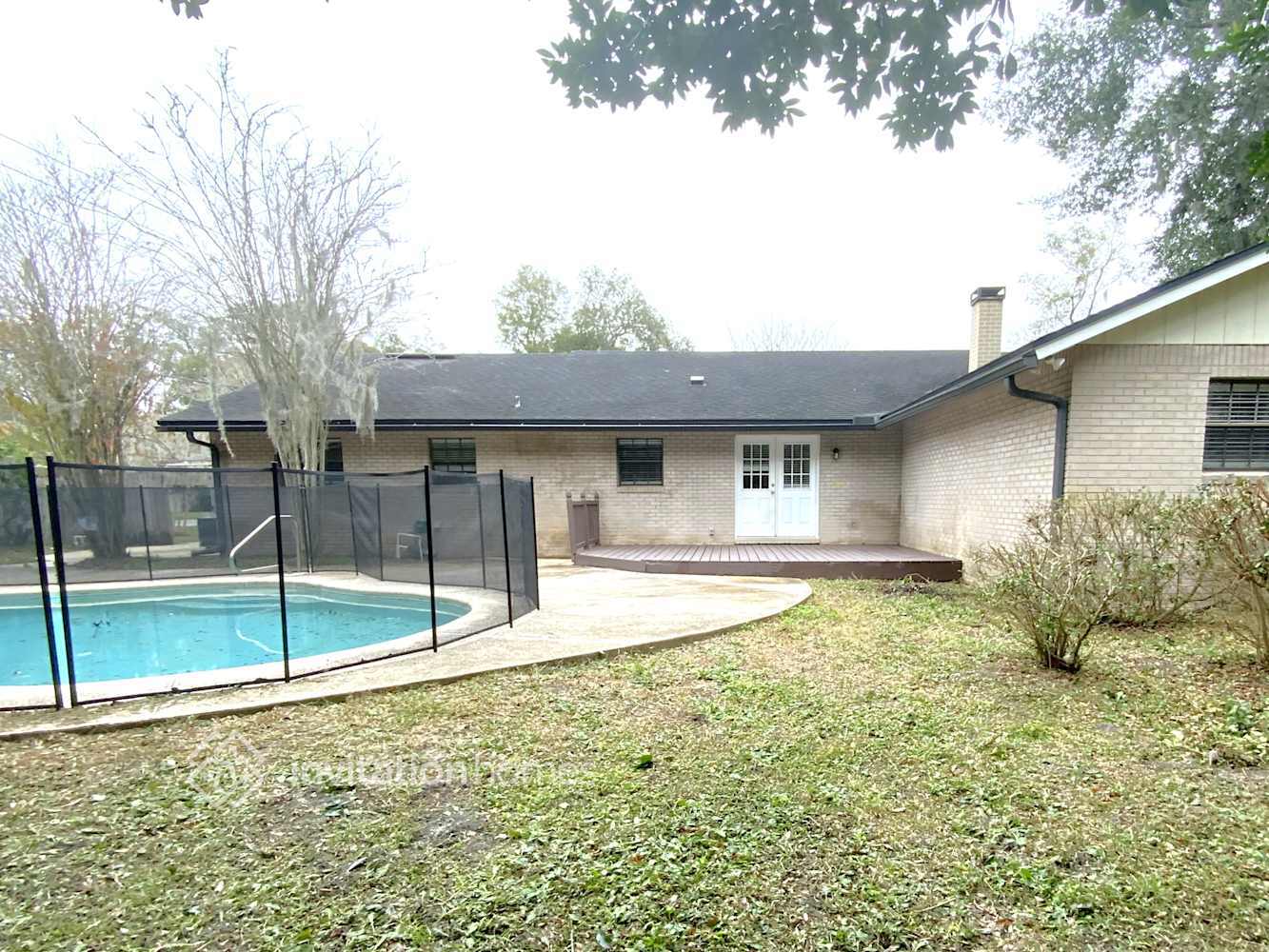Building Photo - 9604 Wexford Rd