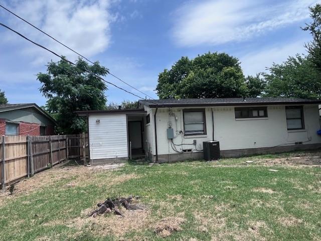 Building Photo - 2428 Klondike Dr