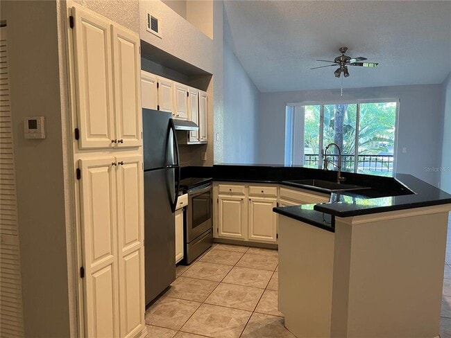 Building Photo - 805 Normandy Trace Rd