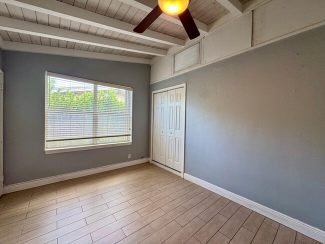 Building Photo - 1712 SW 5th St