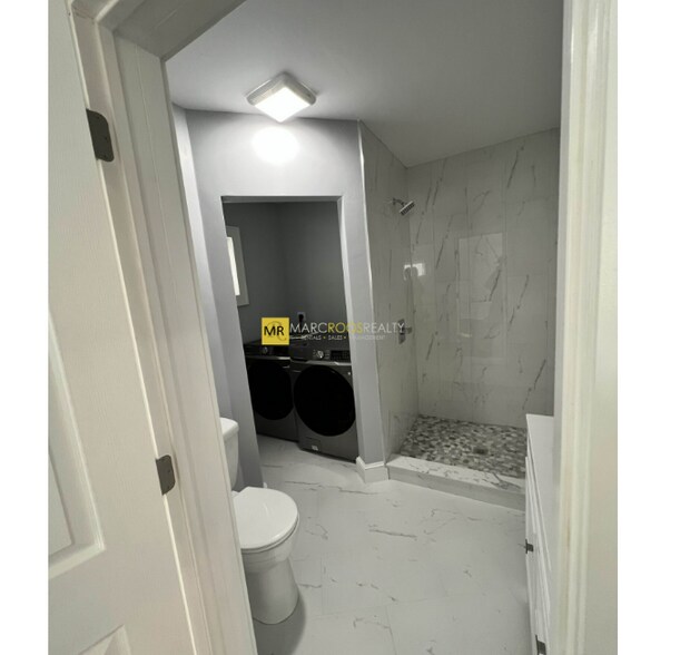 Building Photo - 12 Lawrence St