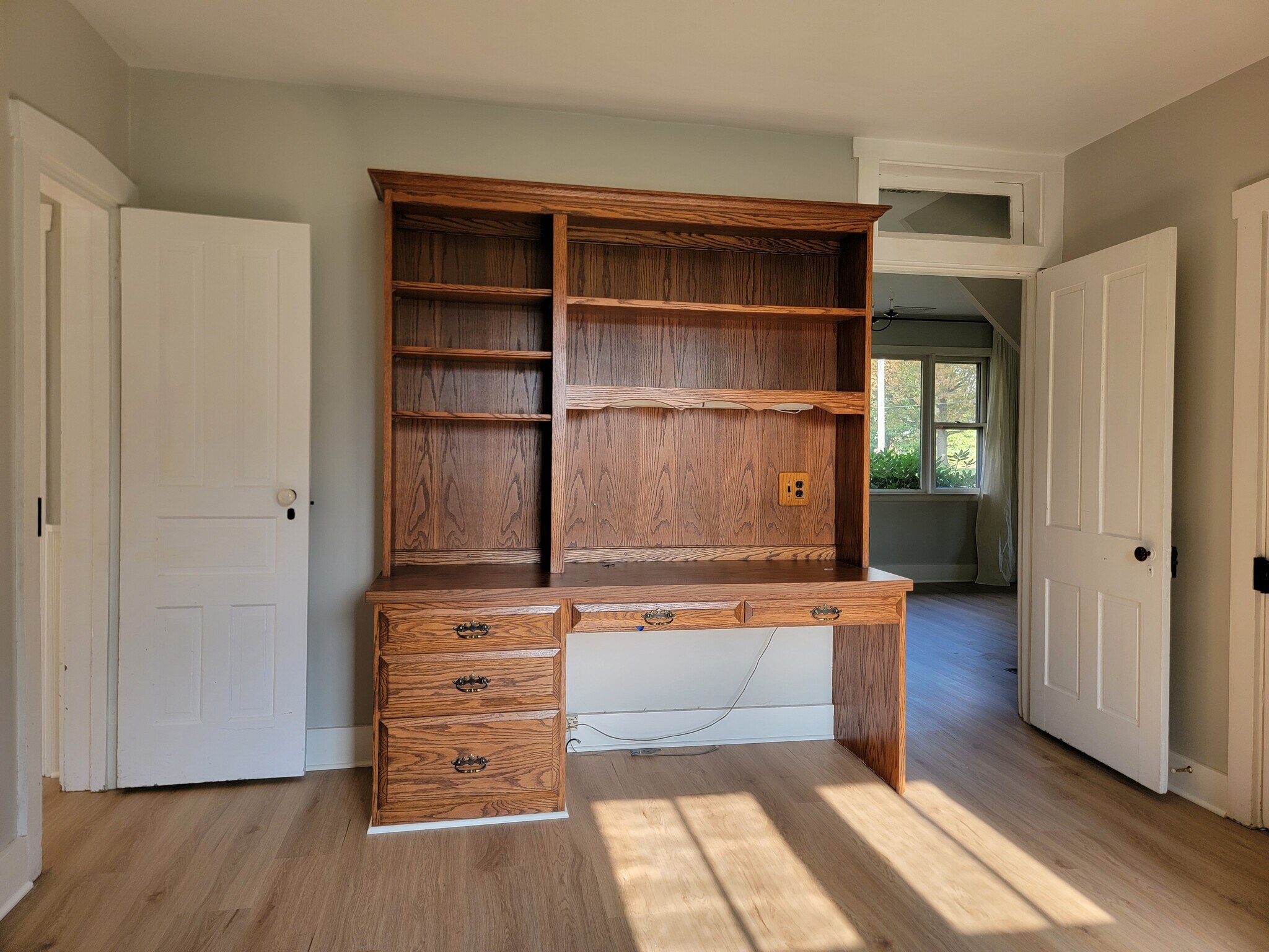 Building Photo - 819 Fruitville Pike