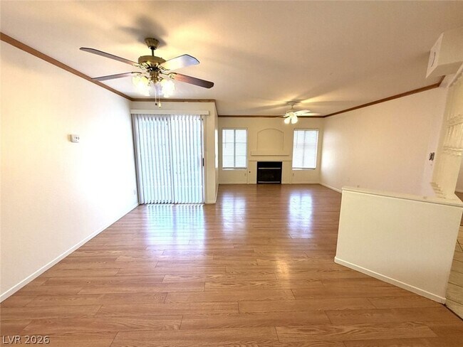 Building Photo - 4555 E Sahara Ave