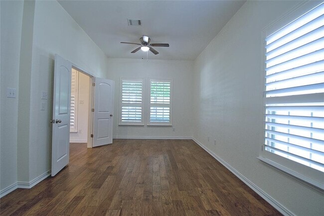 Building Photo - 413 Granite Rock Ln