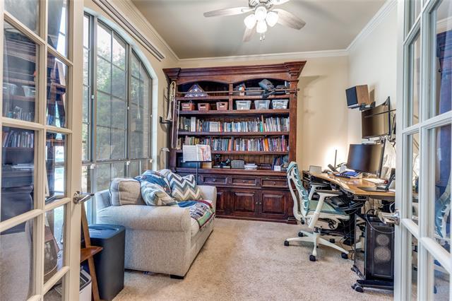 Building Photo - 11091 Apple Valley Dr