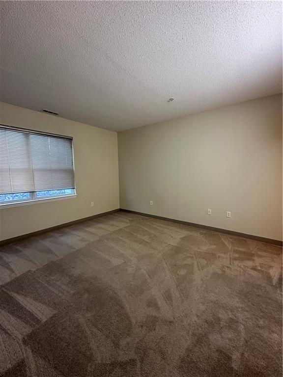 Building Photo - 104 Mill St