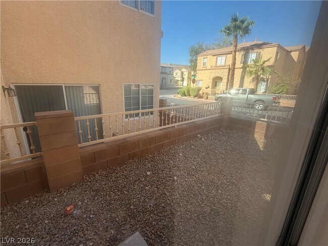 Building Photo - 9915 Elkhead Creek Way