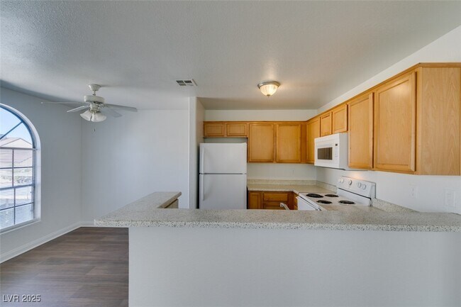 Building Photo - 2963 Juniper Hills Blvd