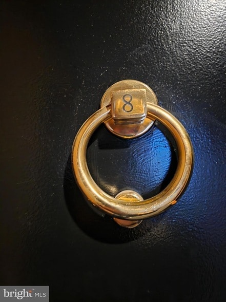 Building Photo - 206 Skyhill Rd